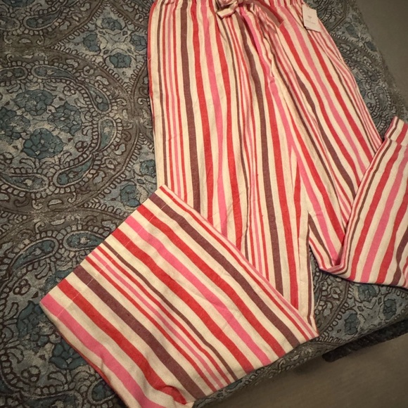 NWT XS women’s Striped Pink Pajama Pants - Picture 2 of 8